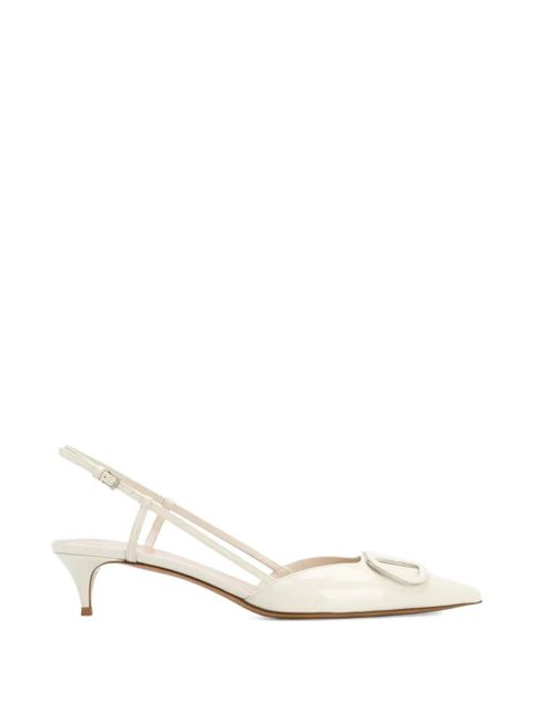 Valentino Garavani 40mm VLogo Signature leather slingback pumps - Neutrals - zdjęcie produktu nr 1