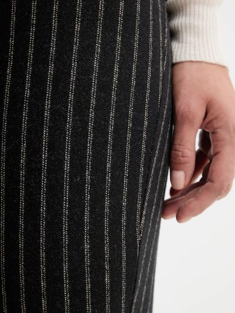 Sessun spodnie damskie kolor czarny proste medium waist 25107035