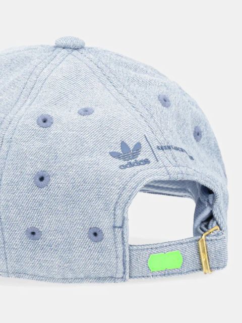 adidas Originals czapka z daszkiem kolor niebieski z aplikacją IX7453