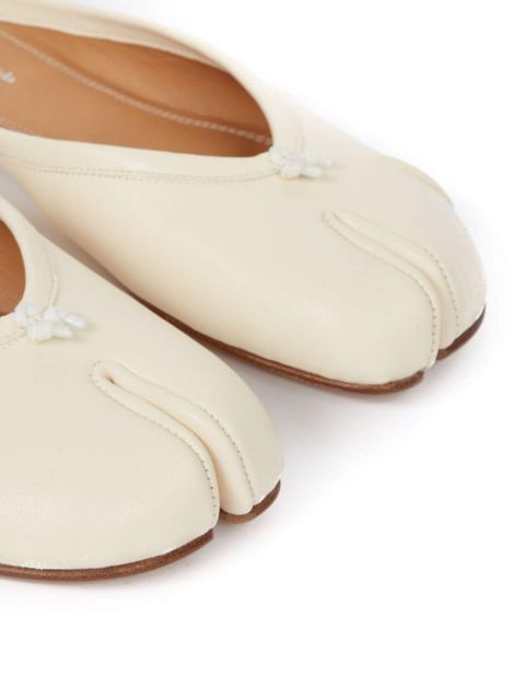 Maison Margiela Tabi leather mules - White