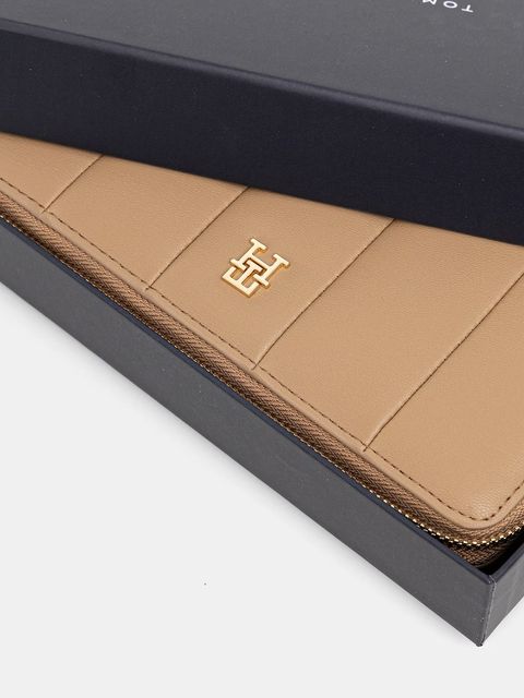 Tommy Hilfiger portfel damski kolor beżowy AW0AW17747