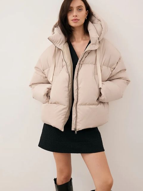 Bizuu kurtka puchowa YOKO kolor beżowy YOKO BEŻOWY