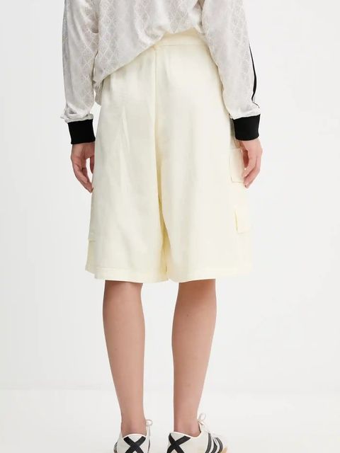 adidas Originals szorty bawełniane Cargo Jorts damskie kolor beżowy gładkie high waist JD0138