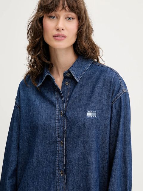 Tommy Jeans sukienka jeansowa kolor niebieski mini oversize DW0DW21420