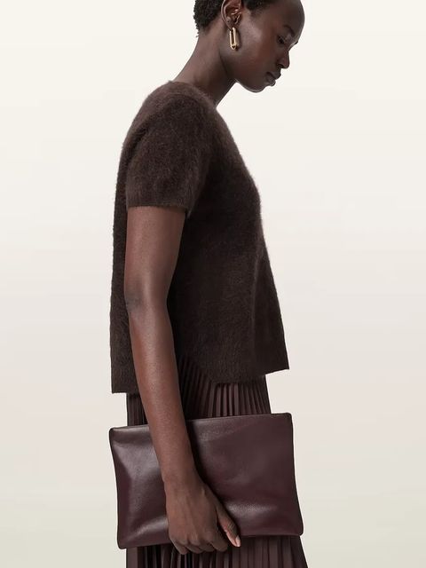 AllSaints kopertówka skórzana BETTINA kolor czerwony W647XD