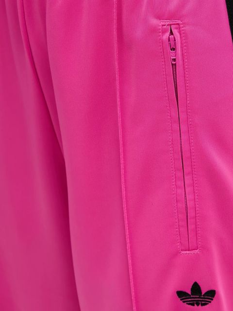 adidas Originals spodnie dresowe Firebird Tp damskie kolor różowy z aplikacją JY2696