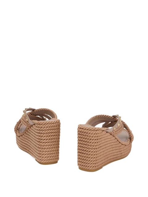 Valentino Garavani logo-print flatform sandals - Neutrals