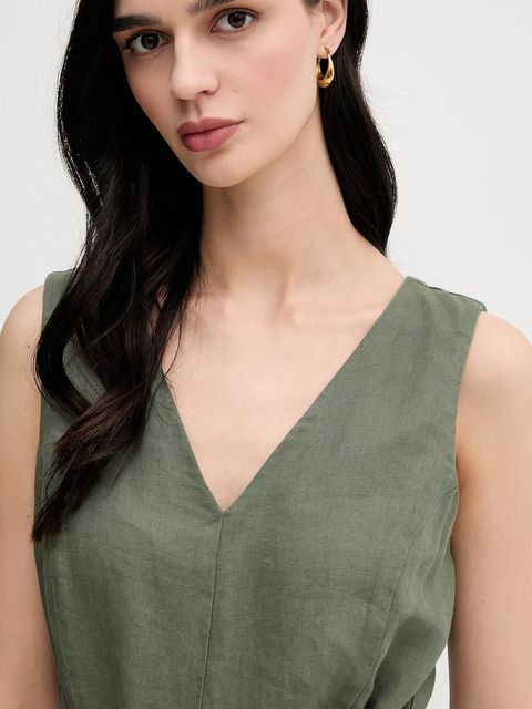 United Colors of Benetton kombinezon lniany kolor zielony z dekoltem w szpic 4AGHDT00E