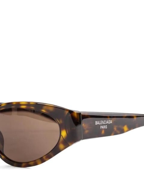Balenciaga cat-eye sunglasses - Brown