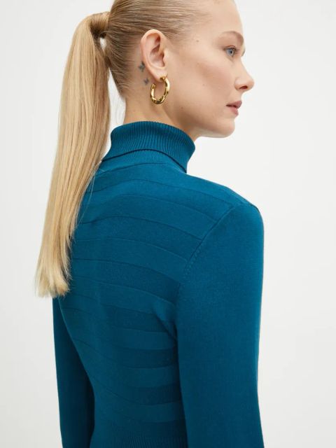 Morgan sweter MENTOS.M damski kolor turkusowy z golfem MENTOS.M