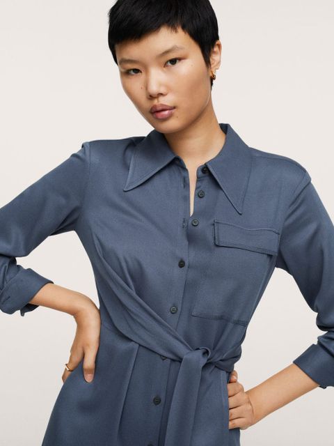 Koszulowa sukienka z wiązaniem