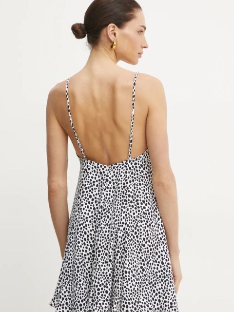 MICHAEL Michael Kors sukienka kolor biały mini rozkloszowana MR582QZGS6