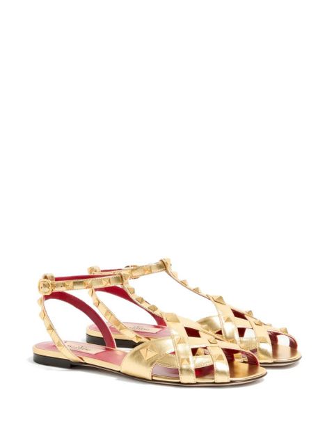 Valentino Garavani Studdy sandal in laminated nappa 05mm - Gold - zdjęcie produktu nr 2
