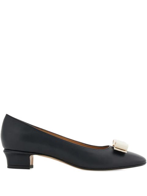 Ferragamo 30mm Vara bow-detail block-heel pumps - Black - zdjęcie produktu nr 1