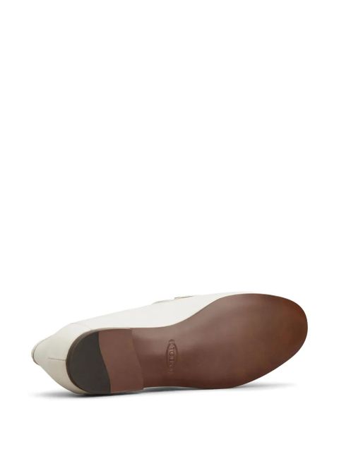 Tod's logo-plaque leather loafers - White