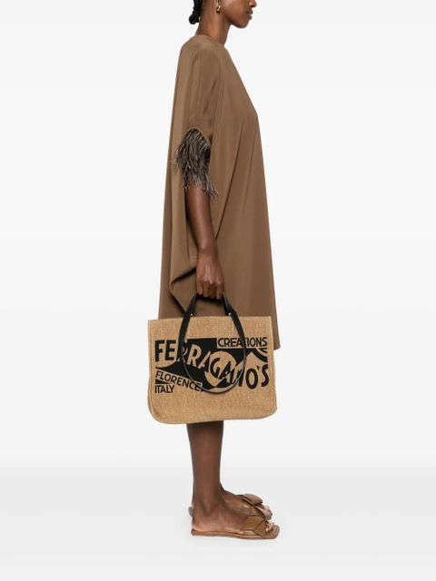 Ferragamo medium logo tote bag - Neutrals - zdjęcie produktu nr 2