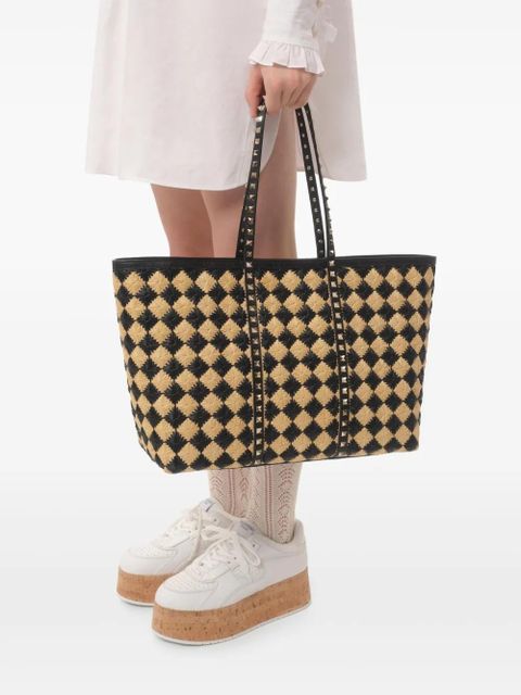 Valentino Garavani Rockstud embroidered tote bag - Neutrals