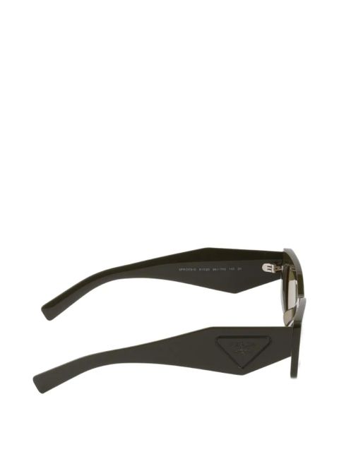 Prada Eyewear sunglasses with triangle logo - Green