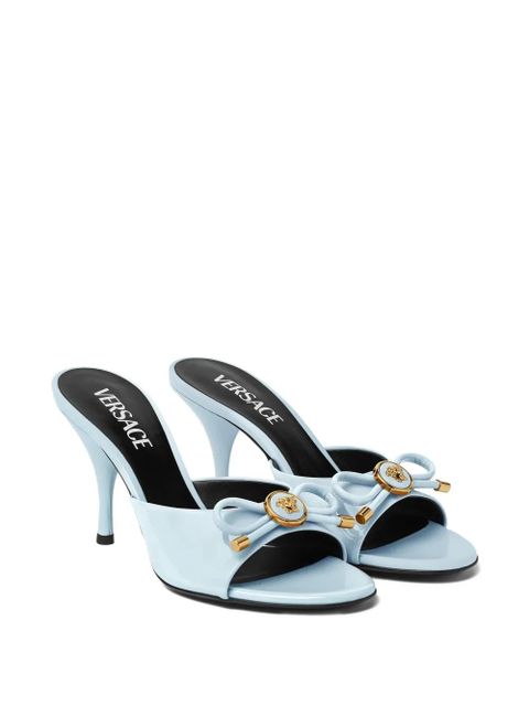 Versace 85mm Opera Bow stiletto-heel sandals - Blue - zdjęcie produktu nr 2