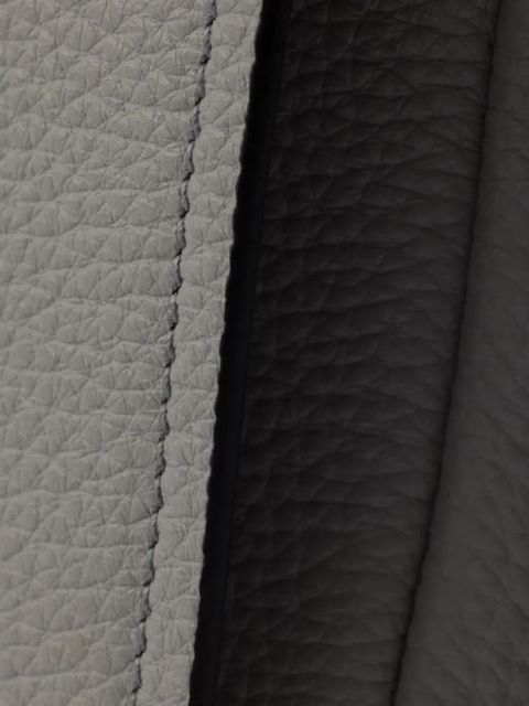 Prada logo-plaque flap leather shoulder bag - Grey