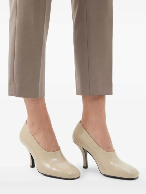 TOTEME Contour naplack pumps - Neutrals