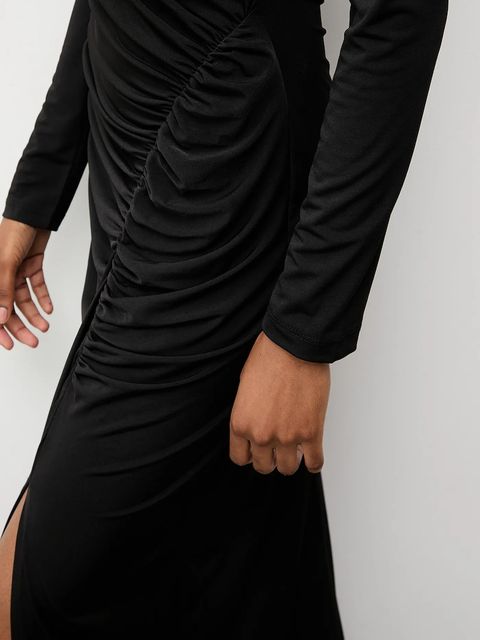 Answear.LAB sukienka kolor czarny maxi dopasowana