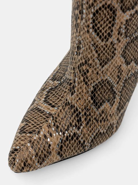 Buffalo kozaki July Boot Hi damskie kolor beżowy na słupku 1292056-SNA