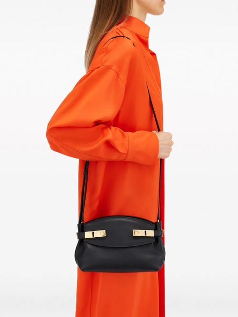 Ferragamo small Hug leather crossbody bag - Black - zdjęcie produktu nr 2