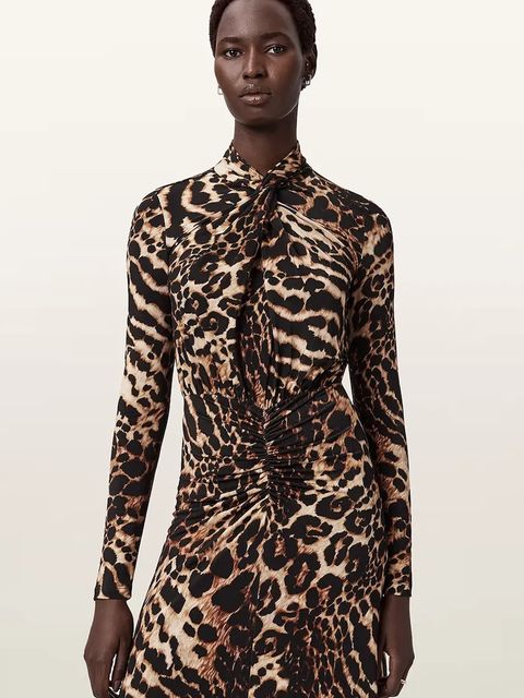 AllSaints sukienka kolor brązowy maxi rozkloszowana W206DD