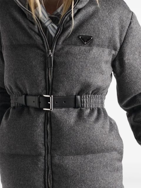 Prada belted logo-plaque down jacket - Blue