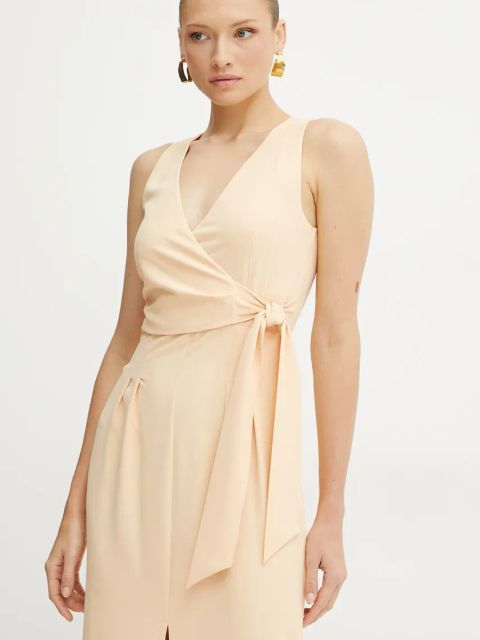 Patrizia Pepe sukienka kolor pomarańczowy midi prosta 2A2887 A411