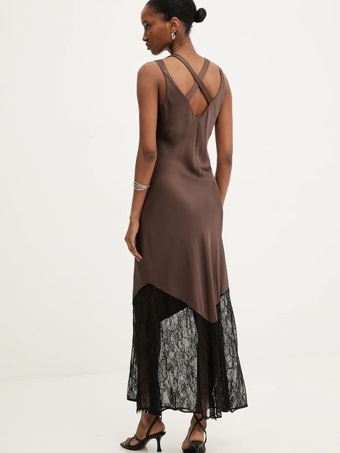 Answear.LAB sukienka kolor brązowy maxi rozkloszowana