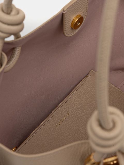 Coccinelle torebka skórzana FINN - zdjęcie produktu nr 2