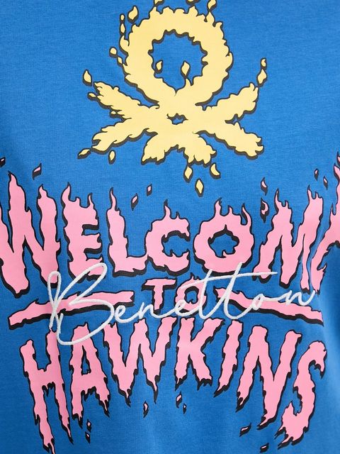 United Colors of Benetton t-shirt bawełniany x Stranger Things damski kolor niebieski 3BL0D10BC