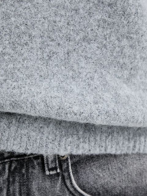 Gestuz sweter wełniany