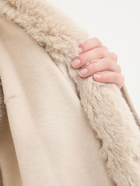 Marciano by Guess płaszcz z dodatkiem wełny LILIANA kolor beżowy 5BGL46 7125A