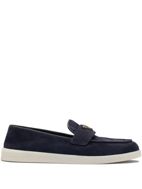 Prada logo-plaque suede loafers - Blue