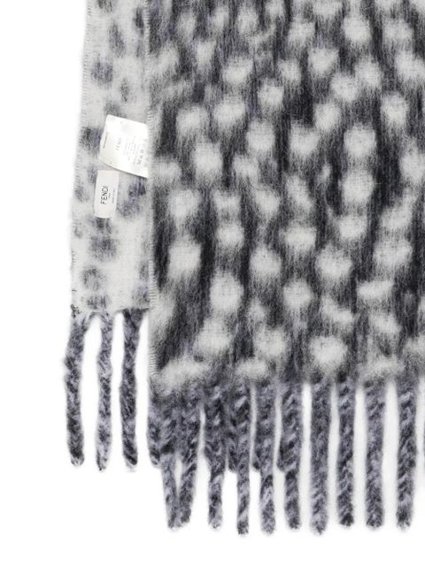 FENDI dot-pattern fringed scarf - Black