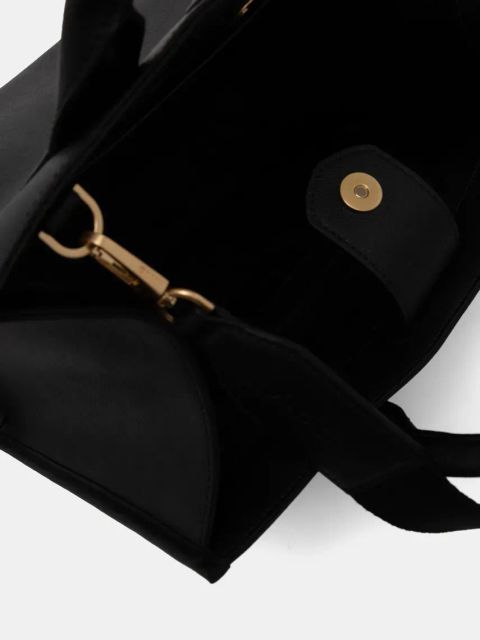 Dkny torebka skórzana kolor czarny R43AKQ11