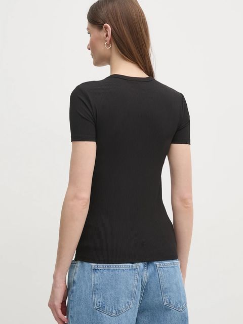 Calvin Klein t-shirt