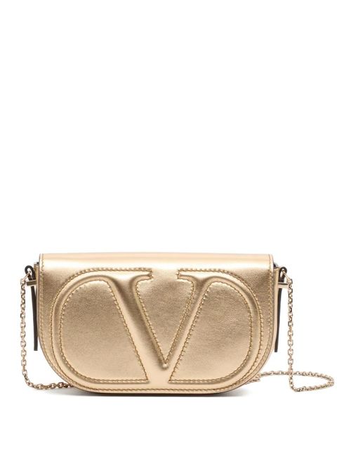 Valentino Garavani VLogo Walk pouch with metallic nappa chain - Gold - zdjęcie produktu nr 1