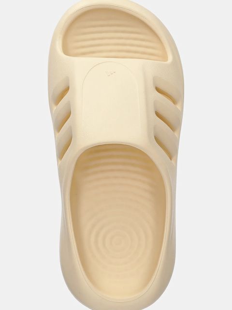 adidas Originals klapki adiFOM IIInfinity Slide kolor beżowy JH8019