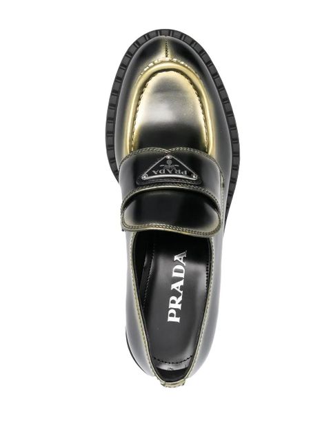Prada logo-plaque leather loafers - Black