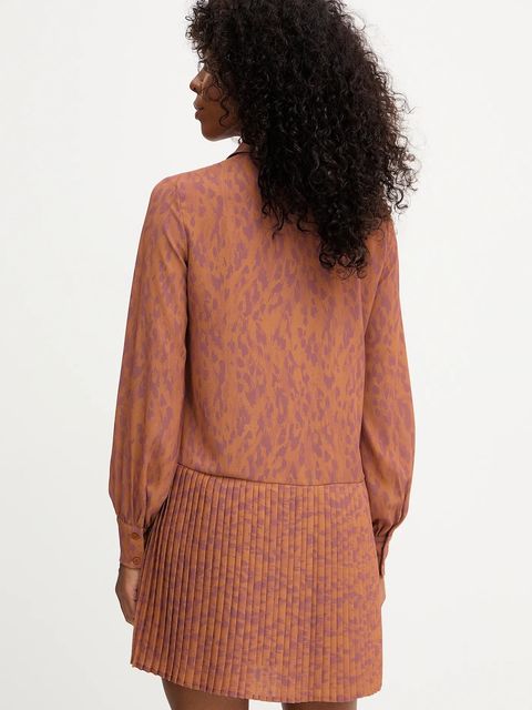 Silvian Heach sukienka BENYE kolor brązowy mini prosta GPA25467VE