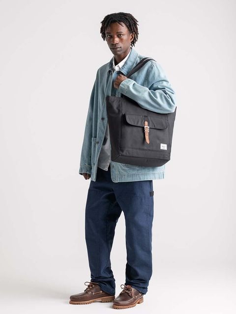 Herschel torebka Retreat™ kolor czarny
