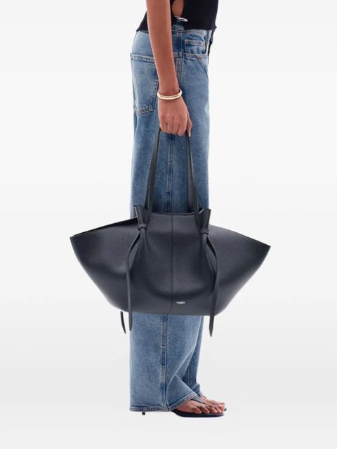 Yuzefi large Mochi logo-detail shoulder bag - Black