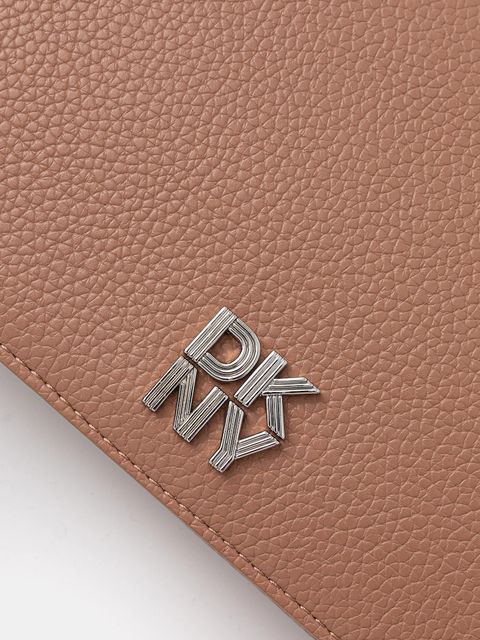 Dkny portfel damski kolor brązowy R445AH95
