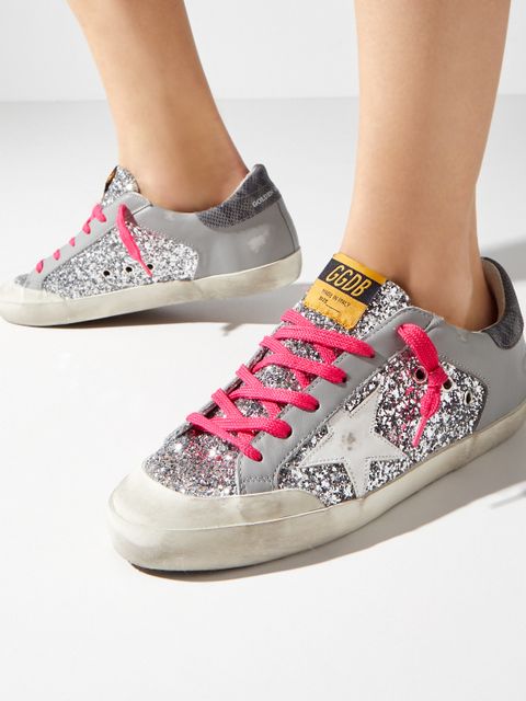 GOLDEN GOOSE - Szaro-brokatowe sneakersy Super Star