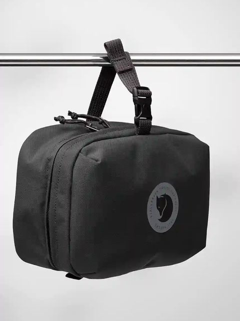 Fjallraven kosmetyczka Färden kolor czarny F23100160-37