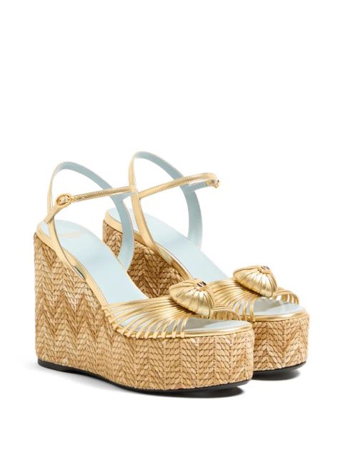 Valentino Garavani Coeur Royal Wedge sandals in laminated nappa 110mm - Gold - zdjęcie produktu nr 2
